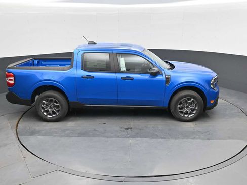 New 2026 Ford Maverick XLT image 16
