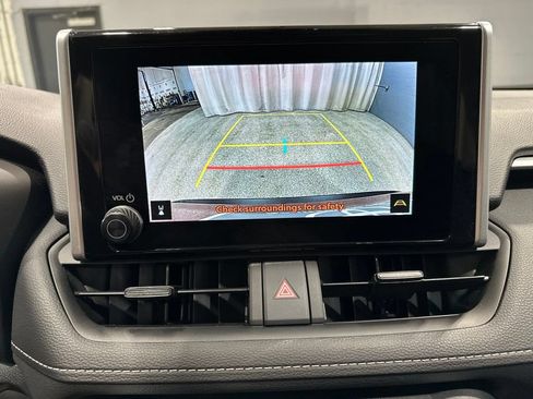 Used 2023 Toyota RAV4 XLE w/ Convenience Package AWD/4WD image 10