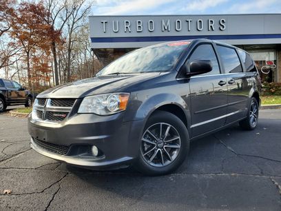 Used 2017 Dodge Grand Caravan SXT