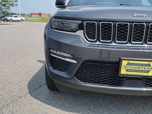 Used 2024 Jeep Grand Cherokee Limited 4xe AWD/4WD image 3