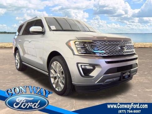 Used 2019 Ford Expedition Platinum RWD image 1