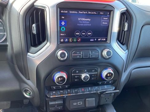 Used 2019 GMC Sierra 1500 SLT w/ SLT Premium Plus Package AWD/4WD image 23