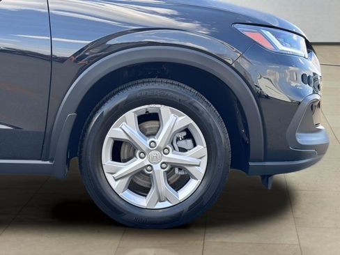 Used 2025 Honda HR-V LX image 40
