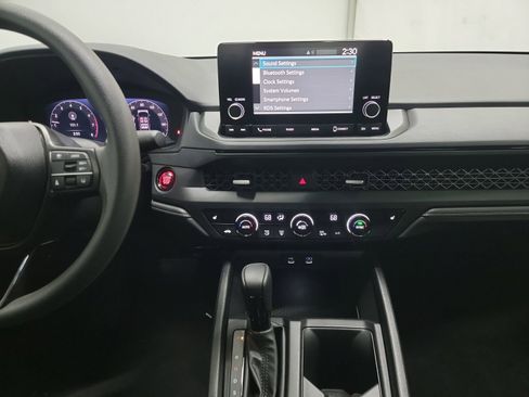 Certified 2025 Honda Accord SE image 20