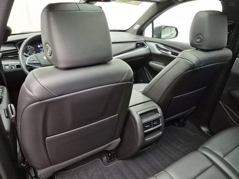 Certified 2023 Cadillac XT5 Premium Luxury AWD/4WD image 23