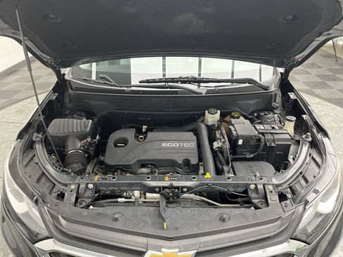 Used 2018 Chevrolet Equinox LS image 24