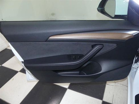 Used 2023 Tesla Model 3 Performance AWD/4WD image 22