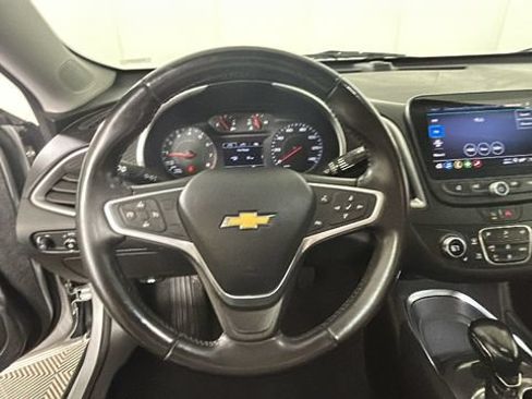 Used 2022 Chevrolet Malibu LT w/ Sport Edition FWD image 15