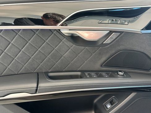 Used 2023 Audi S8 w/ S8 Comfort Plus Package image 11