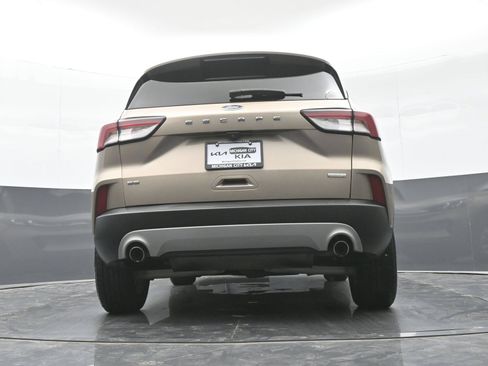 Used 2020 Ford Escape SE FWD image 39