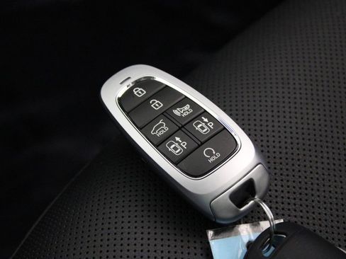Certified 2024 Hyundai Tucson Limited FWD image 31