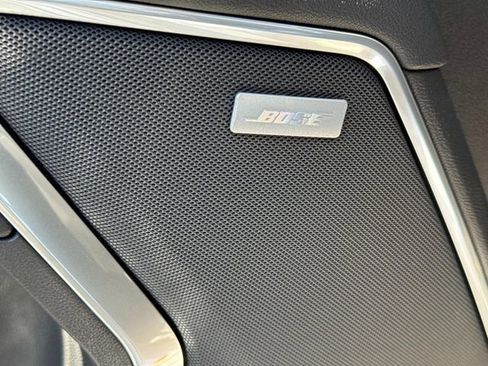 New 2026 GMC Sierra 1500 SLT w/ SLT Convenience Package image 23