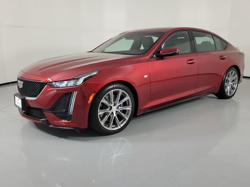 Used 2022 Cadillac CT5 Sport RWD image 2