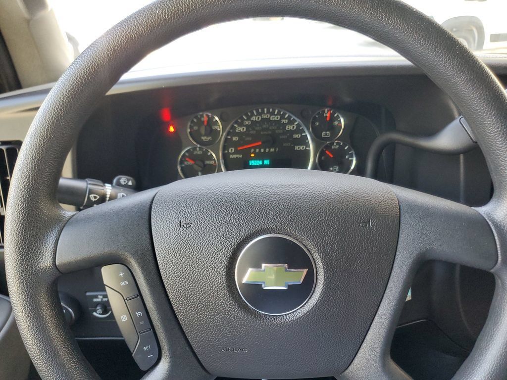 Used 2025 Chevrolet Express 2500 w/ Driver Convenience Package RWD image 17
