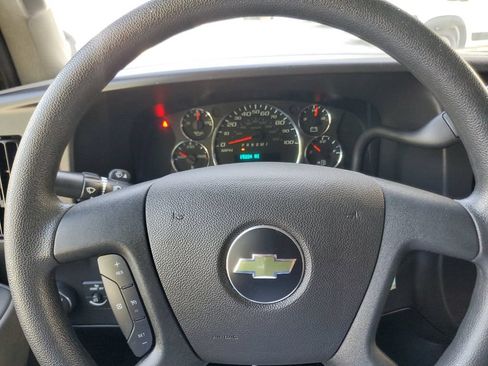 Used 2025 Chevrolet Express 2500 w/ Driver Convenience Package RWD image 17