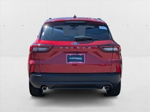 New 2025 Ford Escape ST-Line w/ Tech Pack #1 image 8