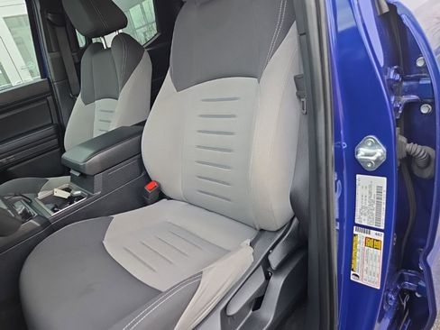 Used 2024 Toyota Tacoma TRD Off-Road image 22