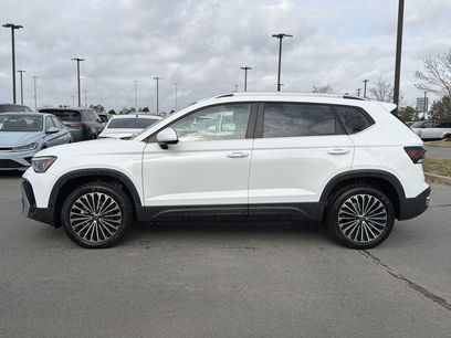 New 2026 Volkswagen Taos SE