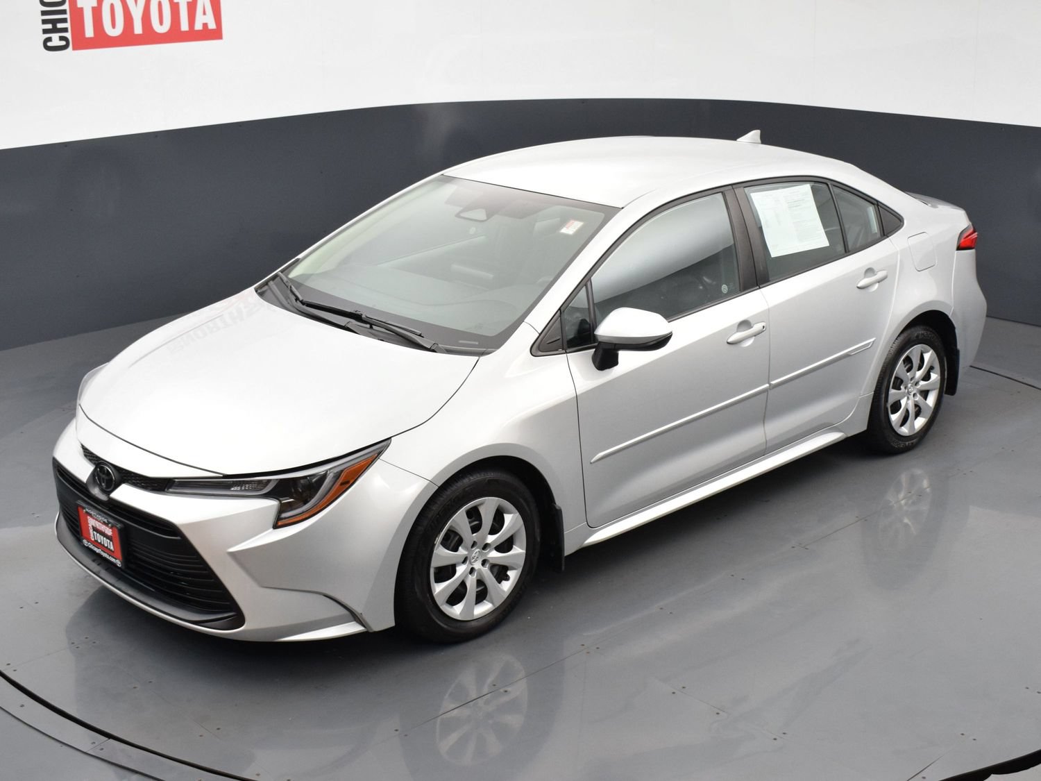 Used 2024 Toyota Corolla LE FWD image 24