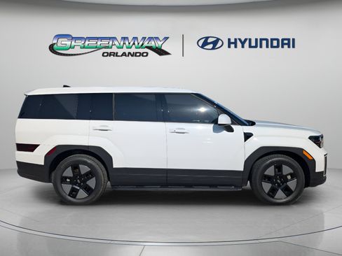 Certified 2026 Hyundai Santa Fe SE FWD image 9