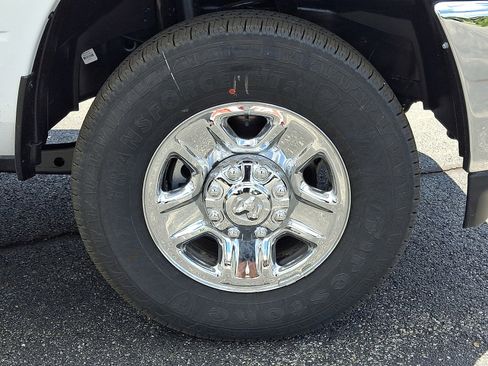 New 2026 RAM 2500 Tradesman AWD/4WD image 8