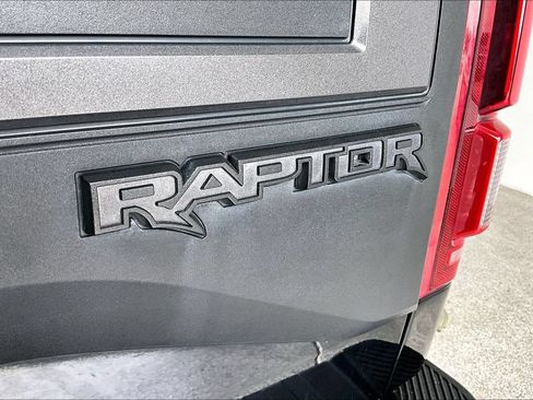 Used 2019 Ford F150 Raptor w/ Equipment Group 802A Luxury AWD/4WD image 40