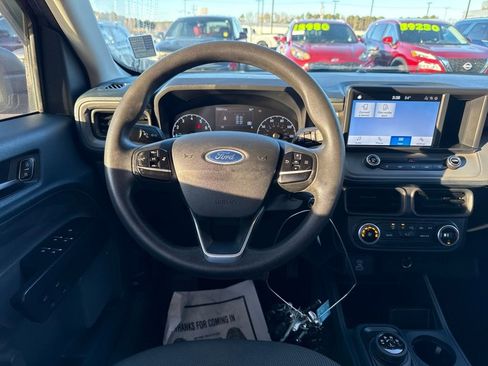 Used 2022 Ford Maverick XL image 9