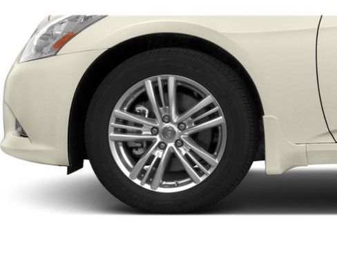 Used 2015 INFINITI Q40 AWD w/ Navigation Package image 14