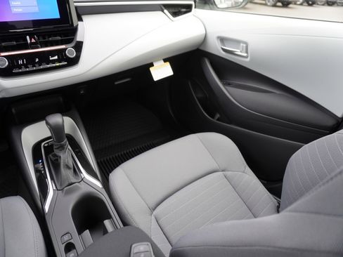 New 2026 Toyota Corolla SE image 15