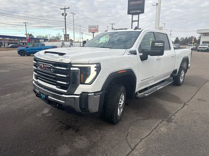 New 2026 GMC Sierra 2500 SLE w/ SLE Value Package;