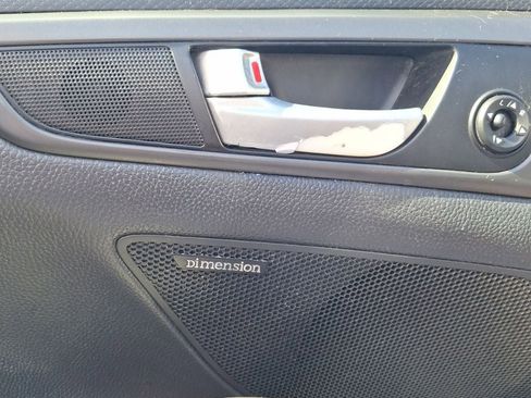 Used 2016 Hyundai Veloster Turbo image 12