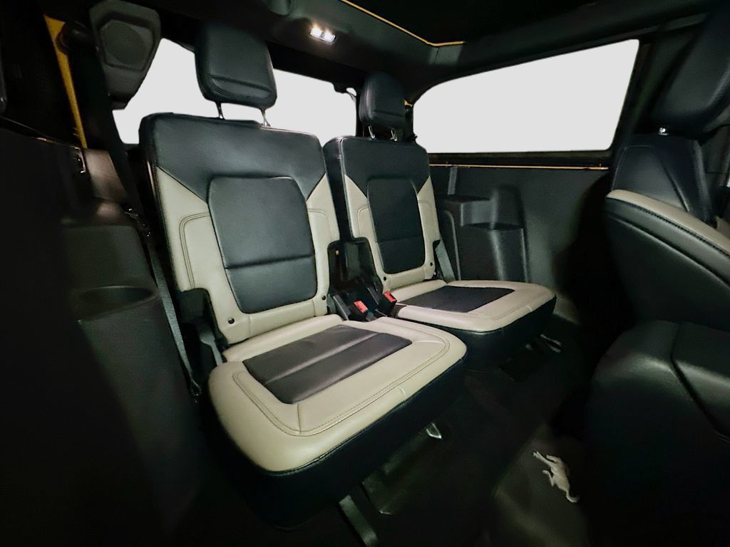 Certified 2021 Ford Bronco Wildtrak AWD/4WD image 36