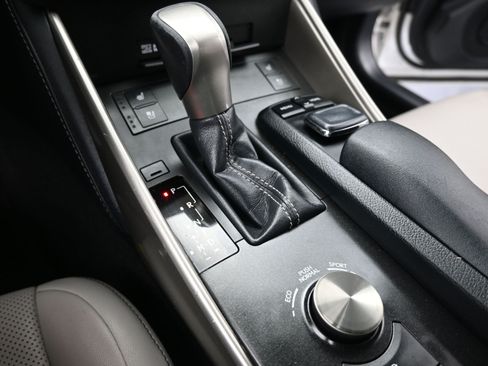 Used 2016 Lexus IS 200t w/ Navigation System Package RWD image 18