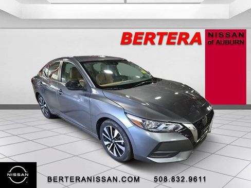 Used 2023 Nissan Sentra SV w/ SV Premium Package FWD image 4