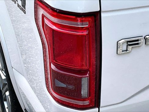 Used 2016 Ford F150 Lariat w/ Equipment Group 502A Luxury AWD/4WD image 31