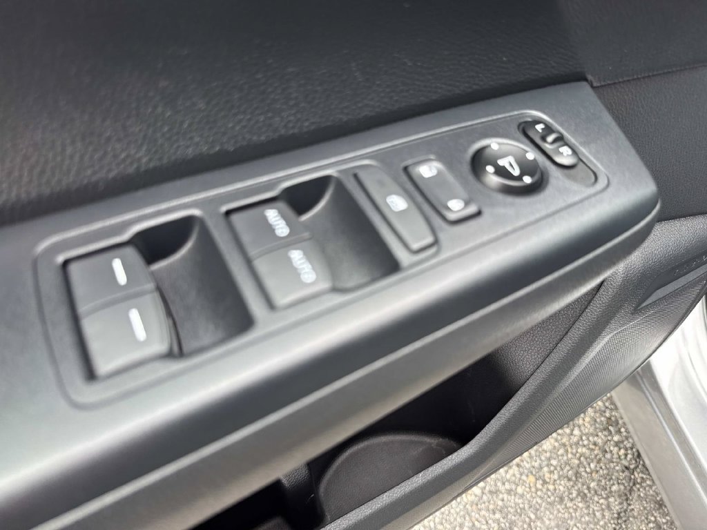 Used 2024 Honda CR-V Sport image 22