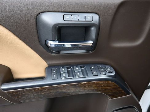 Used 2018 GMC Sierra 1500 Denali image 12