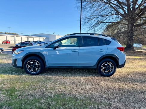 Used 2019 Subaru Crosstrek 2.0i Premium w/ Moonroof Package image 5