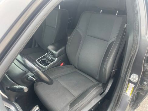 Used 2018 Dodge Charger GT image 17