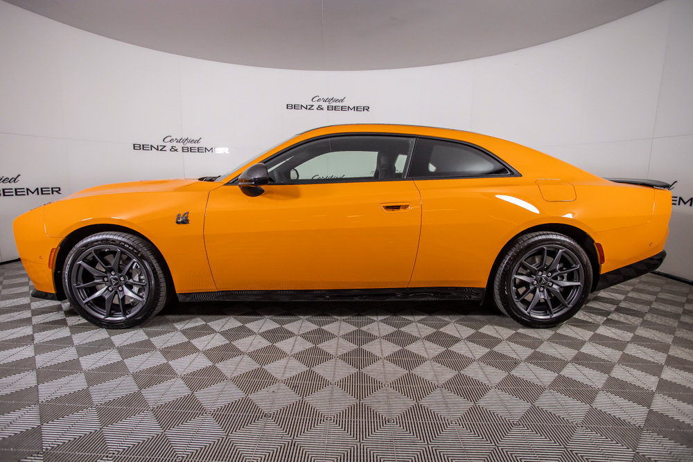 Used 2026 Dodge Charger Scat Pack AWD/4WD image 14
