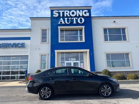 Used 2024 Kia Forte LXS image 17