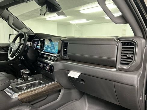 New 2026 Chevrolet Silverado 1500 LT Trail Boss w/ LT Trail Boss Premium Package AWD/4WD image 29