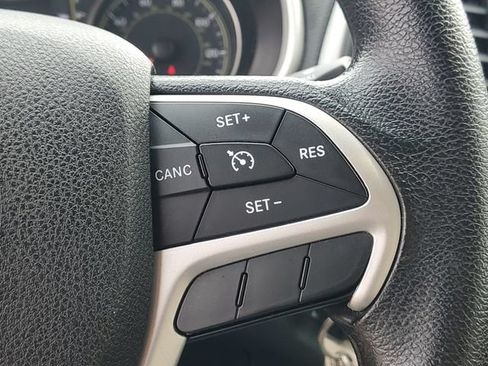 Used 2015 Jeep Cherokee Sport w/ Sport Appearance Group AWD/4WD image 18