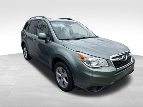 Used 2016 Subaru Forester 2.5i Premium w/ Popular Package #2 AWD/4WD image 4