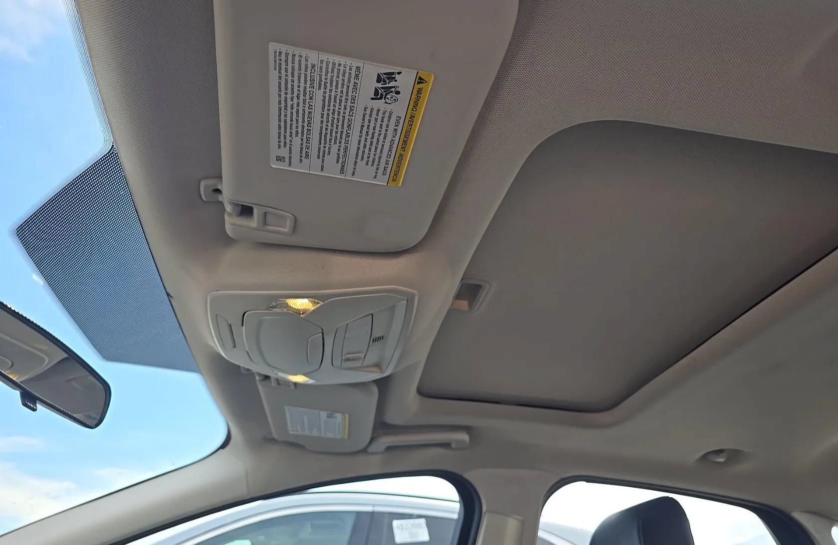 Used 2017 Ford Focus Titanium FWD image 6