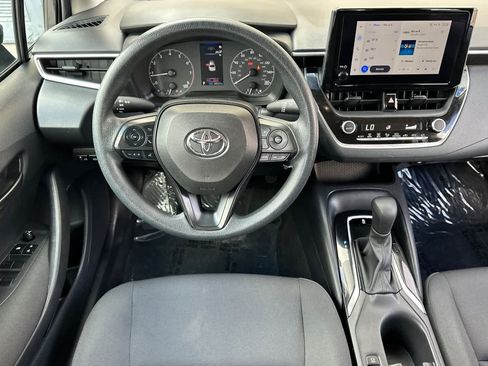 Used 2023 Toyota Corolla LE image 13