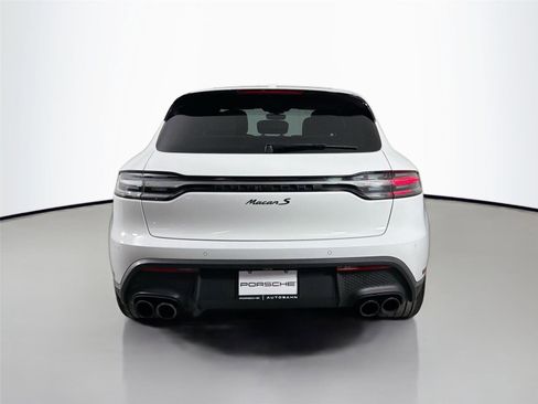Certified 2023 Porsche Macan S AWD/4WD image 6