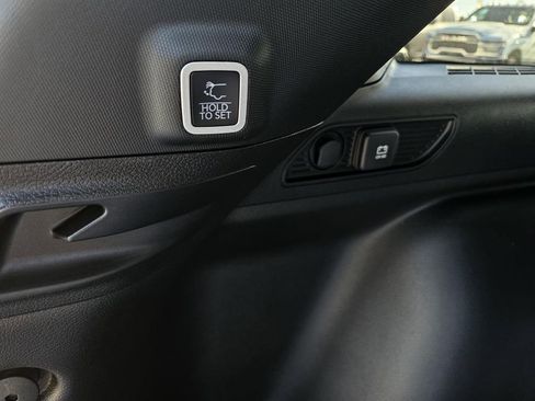 New 2025 Jeep Grand Cherokee Altitude RWD image 11