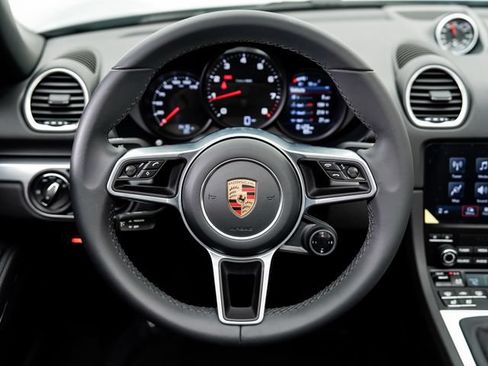 Certified 2024 Porsche 718 Boxster RWD image 13