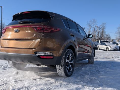 Used 2020 Kia Sportage LX image 5